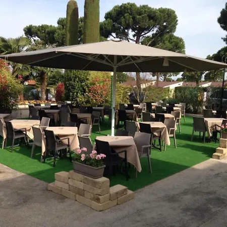 Villaggio Colombare Apartahotel