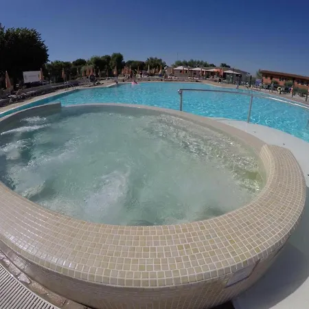 Villaggio Colombare סירמיונה