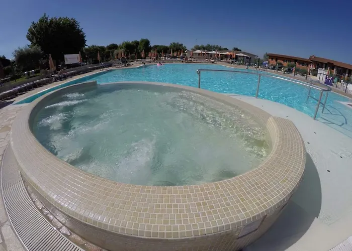 Villaggio Colombare Aparthotel Sirmione